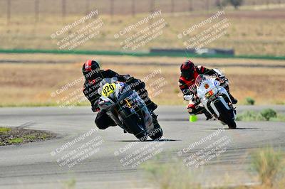 media/Apr-13-2025-TrackXperience (Sun) [[fb1ef998a6]]/Level 2 (Intermediate)/Turn 6 (Session 2)/
